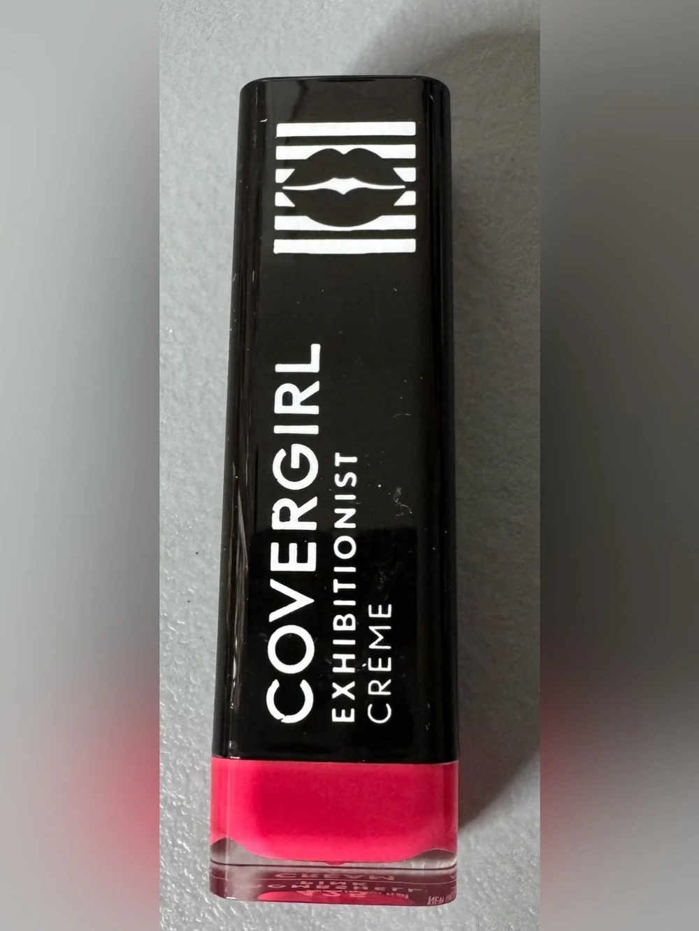 COVERGIRL Exhibitionist Crème Lipstick 425 bombshell Hot Pink Barbie color summe